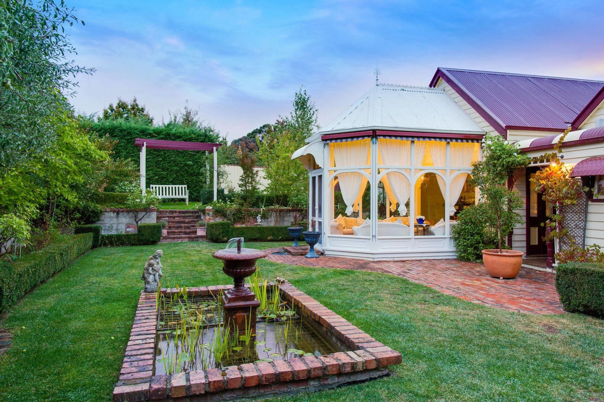 Barnsley House Bed And Breakfast Beechworth Exterior photo